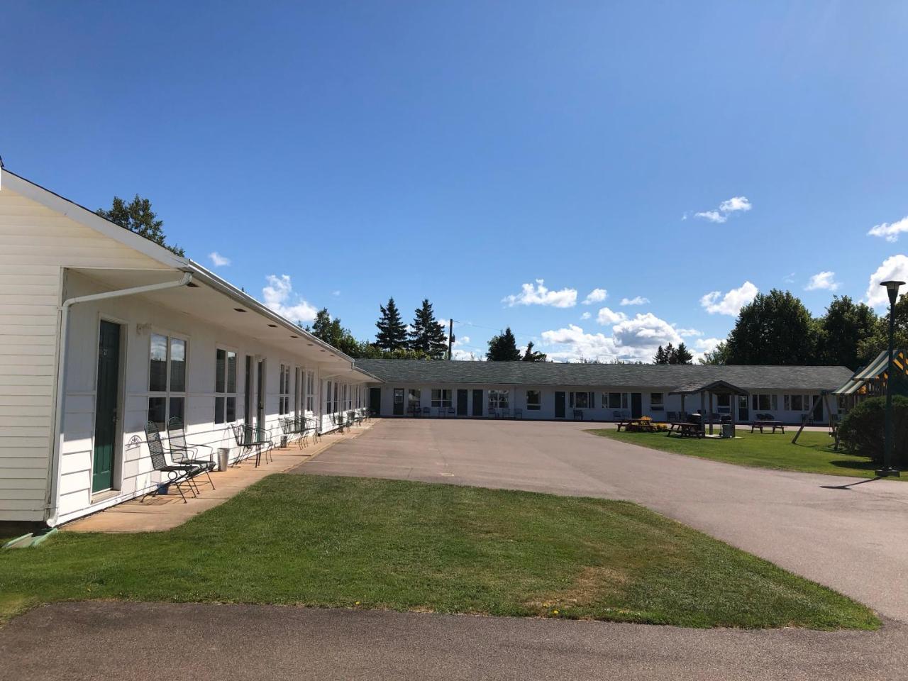 Anne Shirley Motel & Cottages Cavendish Eksteriør bilde